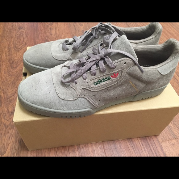 yeezy calabasas suede